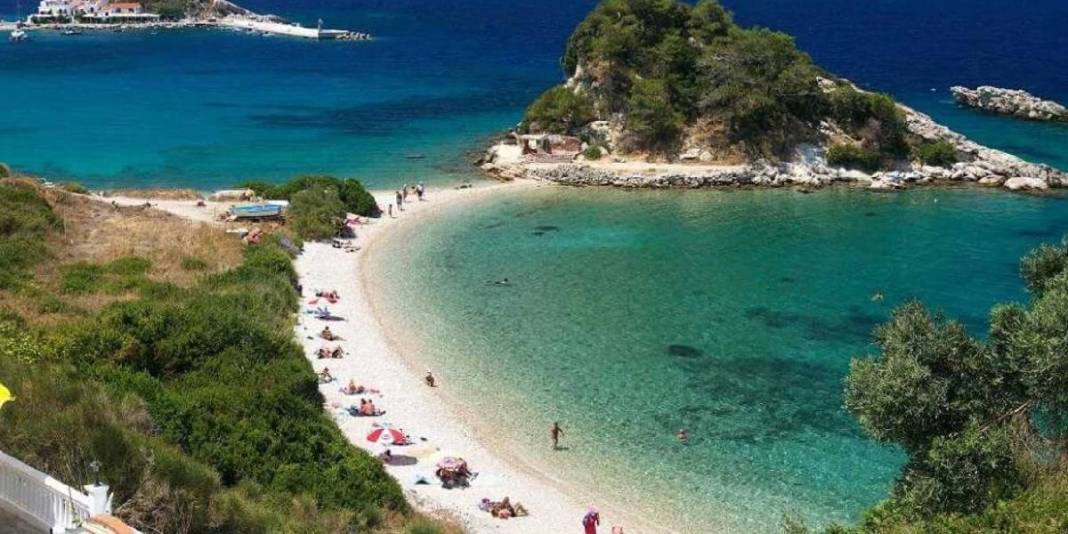 Turizmin yeni kalbi! Tatilciler akın ediyor, berrak deniz ve sakinlik sunuyor: Çeşme’yi unutturan adres deniyor 4